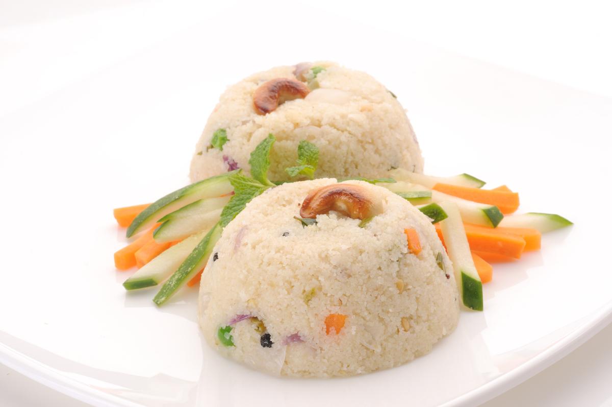 CRACKED WHEAT UPMA, COCONUT & SUGAR